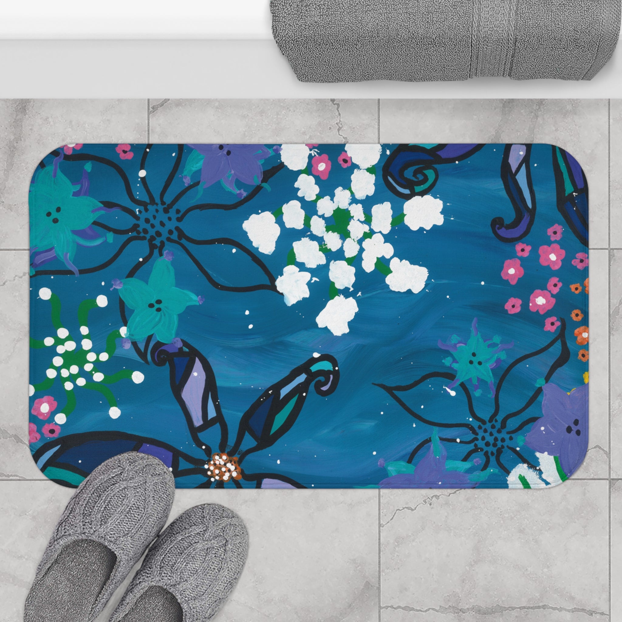 Blue Floral Bath Mat – Vibrant Garden Bathroom Rug